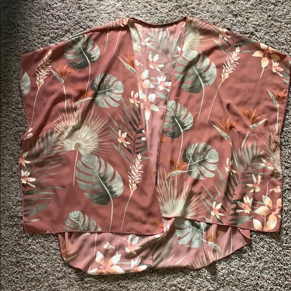 Floral Kimono (from Milk Shop in Ottawa) - Picture 3 of 4